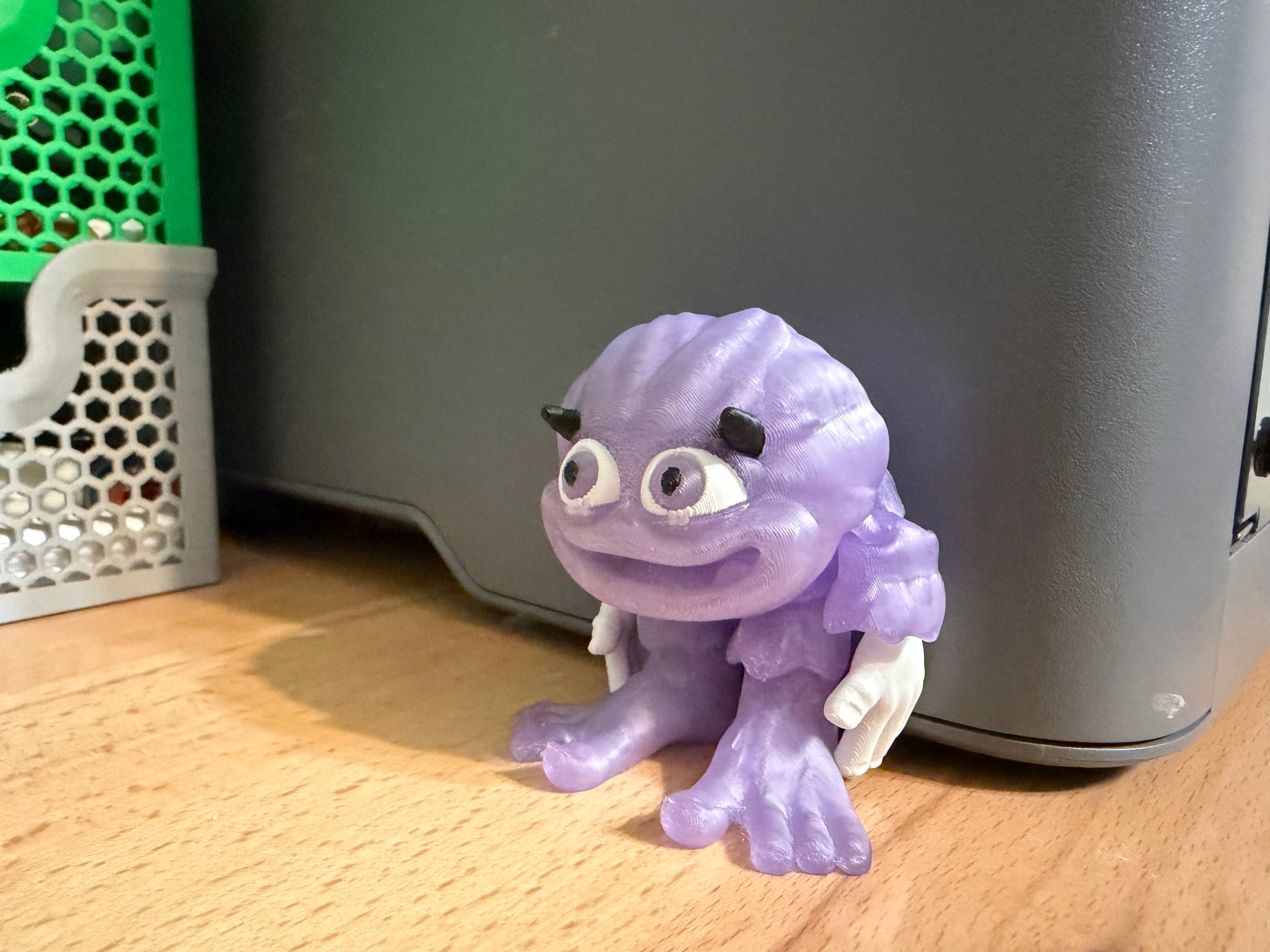 Flexi Yeti Toy – Articulated Ice Blue Monster Desk Buddy (3D Printed)